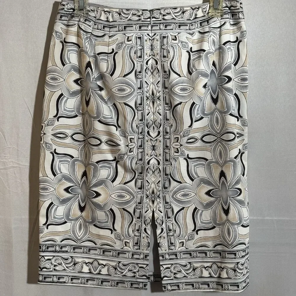 White House Black Market Women’s Pencil Skirt 6 Studded Floral Career Classic